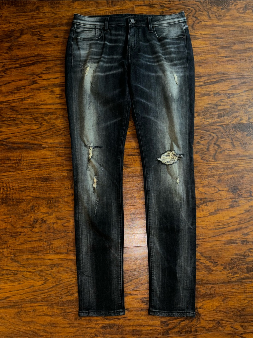 Buckle Black Skinny Distressed Jeans Men’s 30x32 Black Denim Ripped Knee